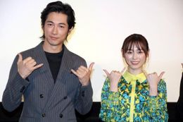 『フラ・フラダンス』の公開御礼舞台挨拶が開催