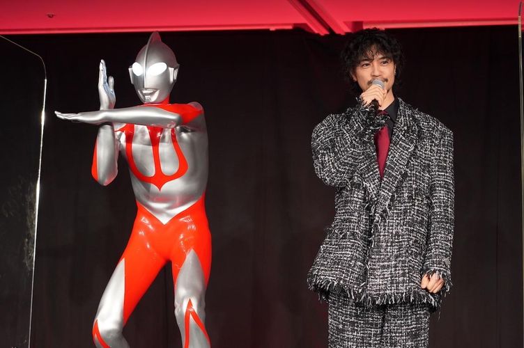 『シン・ウルトラマン』公開日は2022年5月13日に決定！斎藤工演じる主人公の役名も発表