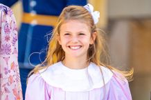 スウェーデン王室の子どもたちがクリスマス写真を披露