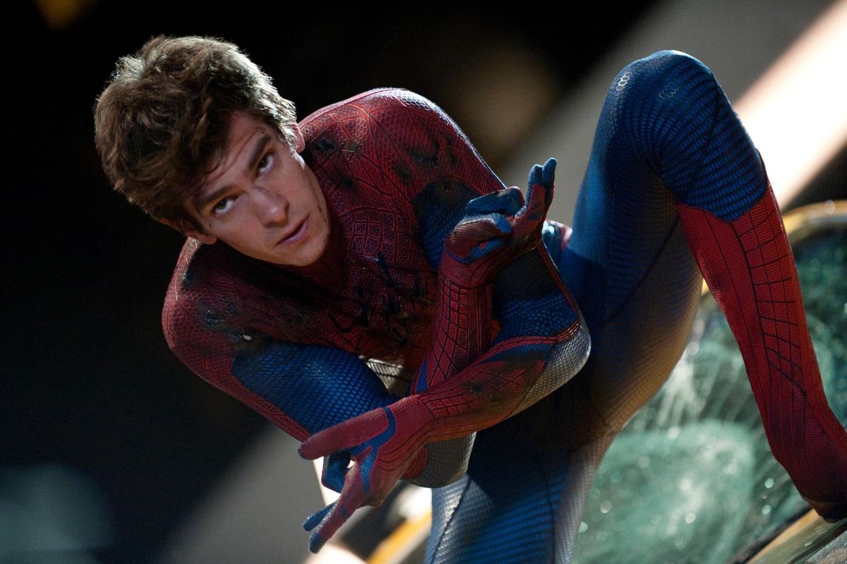 アンドリュー・ガーフィールド、『スパイダーマン』最新作を共に鑑賞 