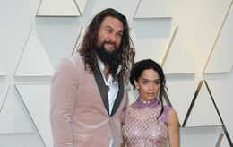 ジェイソン・モモアとリサ・ボネットが離婚を発表