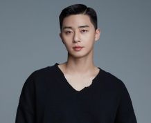 パク・ソジュンは新ドラマ「京城クリーチャー」で京城一の情報通で資産家のチャン・テサン役を演じる