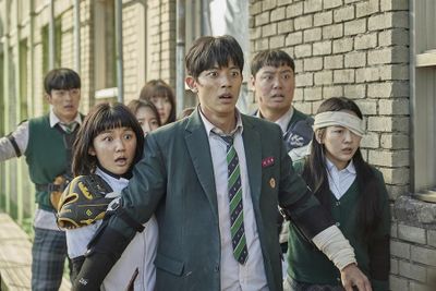 Netflixが配信される54カ国でテレビ番組部門1位となったドラマ「今、私たちの学校は…」