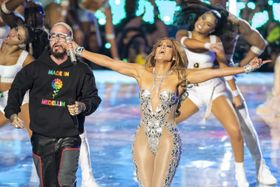 現地時間2月13日、第56回NFLスーパーボウルが開催されセレブたちが集結