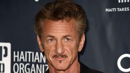 ドキュメンタリー撮影でウクライナを訪れていたショーン・ペンが無事に帰国