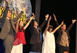 『美しい星』の完成披露試写会が開催された