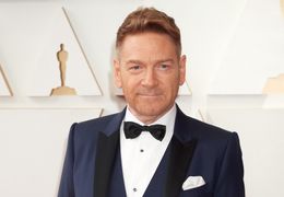 第94回アカデミー賞で脚本賞を受賞した『ベルファスト』のケネス・ブラナー