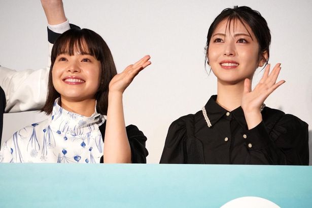 岸井ゆきのと浜辺美波が親友役で共演！