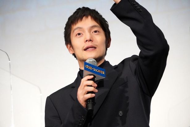 『劇場版ラジエーションハウス』完成披露舞台挨拶の様子