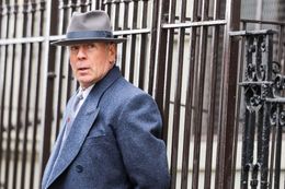 異変は数年前から？失語症により俳優引退を公表したブルース・ウィリス