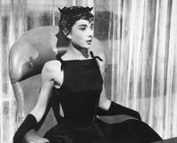011-Audrey-Givenchy-