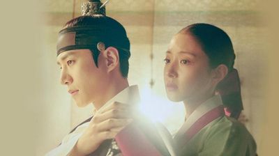 ジュノの除隊後の復帰作ということで話題になった「赤い袖先」