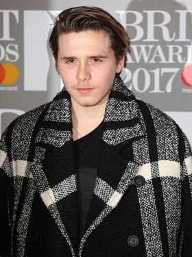 8歳年上のリタ・オラと熱愛が発覚？したブルックリン・ベッカム