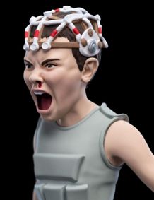 「ストレンジャー・シングス」の子どもたちがデフォルメフィギュアで集合！(「ミニエピックス/ ストレンジャー・シングス 未知の世界: イレブン（シーズン4 パワードVer.） PVC」)