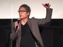 本作のCMにも登場！ガンダムファンのロンドンブーツ1号2号、田村淳がガンダム愛を語る