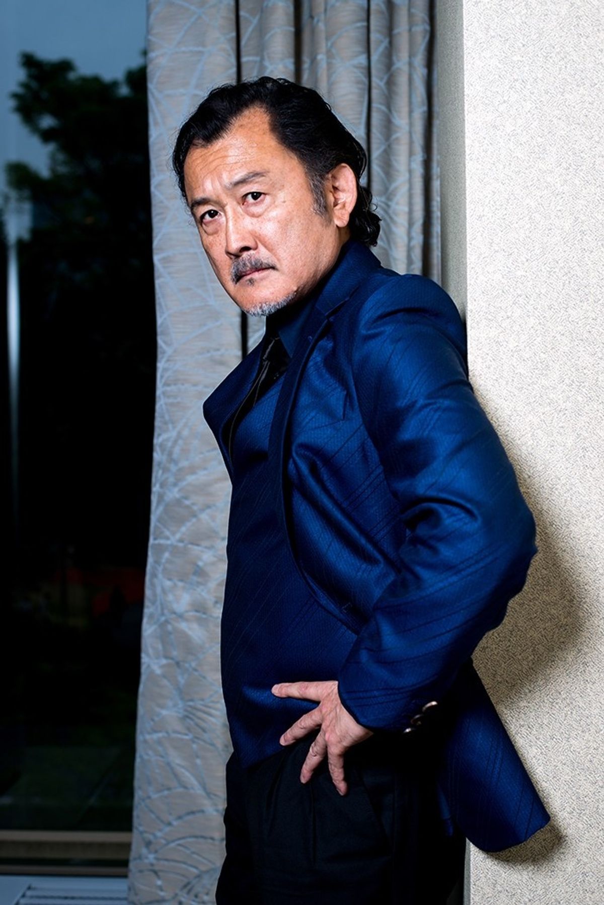 パラダイス　吉田浩太郎 吉田鋼太郎、パワハラ上司のモデルは蜷川幸雄監督？｜最新の映画