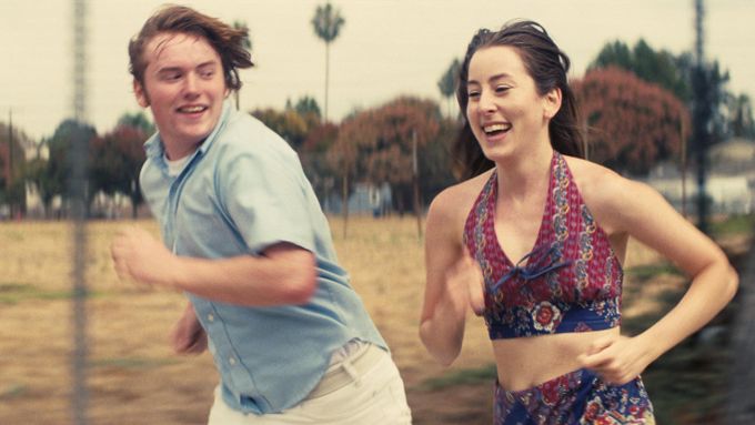 リコリス・ピザ：映画作品情報・あらすじ・評価｜MOVIE WALKER PRESS 映画