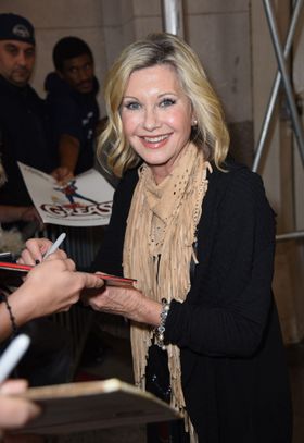 5月のコンサートをキャンセルしたオリビア・ニュートン＝ジョン