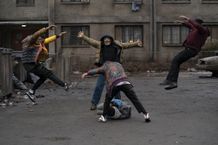 スタローンが敵をぶっ飛ばす！『サマリタン』場面写真も初公開