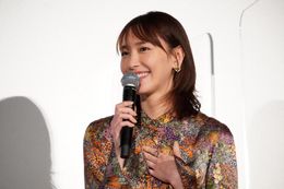 「胸がいっぱい！」と感激した新垣結衣