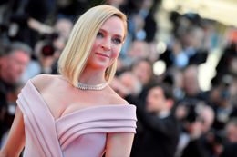 カンヌ国際映画祭に登場したユマ・サーマン