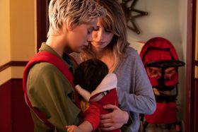 ペドロ・アルモドバル監督最新作『パラレル・マザーズ』の予告＆場面写真が到着