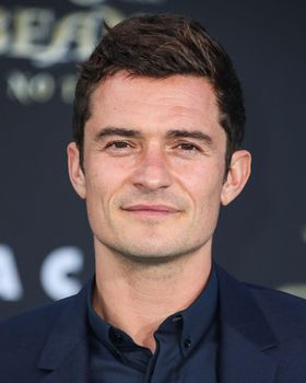 21歳ウエイトレスとの一夜がバレてしまったオーランド・ブルーム