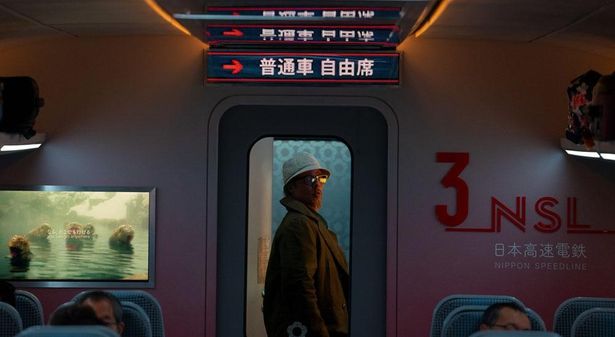 簡単なミッションを請けて超高速列車に乗り込んだレディバグを待っていたものは…