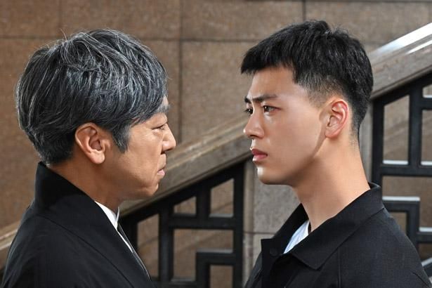 【写真を見る】竹内涼真の“パク・セロイ”ヘアしっくり！香川照之演じる長屋との“激突”も見ものだ