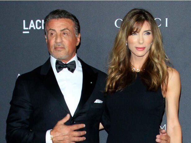 先月離婚が報道された、シルヴェスター・スタローンとジェニファー・フレイヴィン