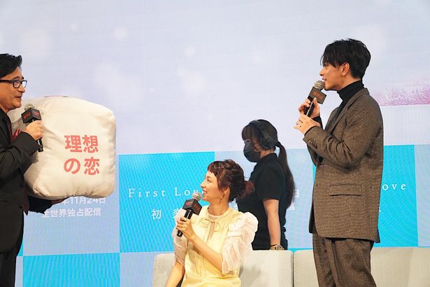 「TUDUM Japan」「First Love 初恋」のステージの様子