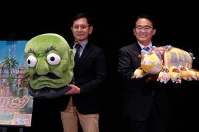 宮崎吾朗監督と愛知県の大村秀章知事がジブリの有名キャラクターと一緒に記者会見に登場！