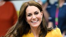 キャサリン皇太子妃、故ダイアナ妃へのオマージュファッションを連発！