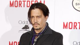 ジョニー・デップ、ひげを剃った姿にまるで別人との声