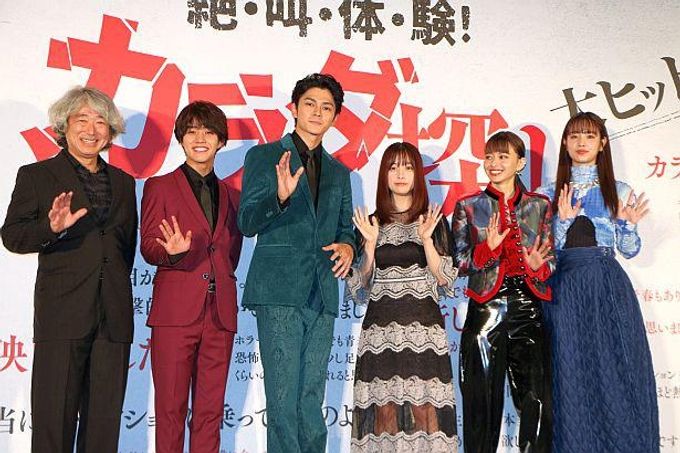 (左から)羽住英一郎監督、醍醐虎汰朗、眞栄田郷敦、橋本環奈、山本舞香、横田真悠が登壇