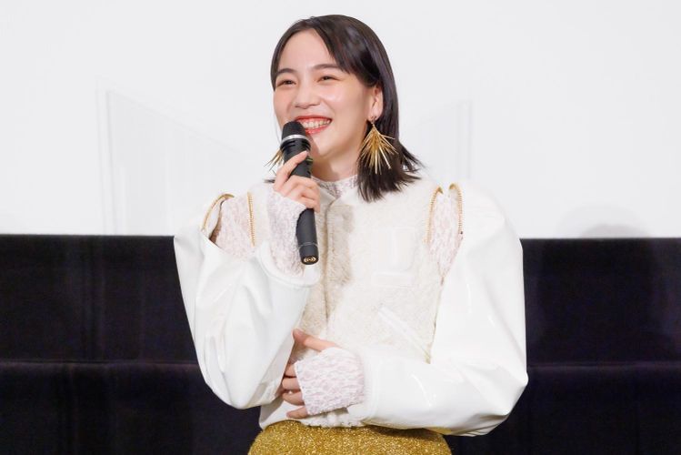 のん、"姉"の大島優子が「大好き」『天間荘の三姉妹』で絆深める