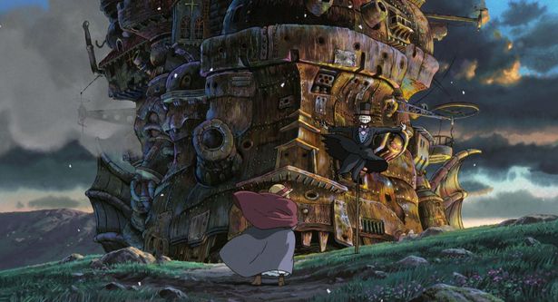 『ハウルの動く城』では、呪いをかけられたソフィーが自由に移動する城で暮らすことに