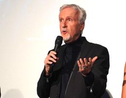 「素晴らしい役者と作品作りができた！」と最新作の完成をよろこぶジェームズ・キャメロン監督