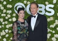 セール中…フィービー・ケイツとザック・ギャリガン直筆サイン入り写真…グレムリン… セール中…フィービー・ケイツとザック・ギャリガン直筆サイン