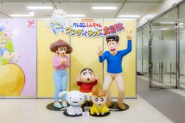 野原一家がお出迎え！「クレヨンしんちゃん30周年企画展『しん劇！ケツだけワンダーランドの大冒険』」に潜入