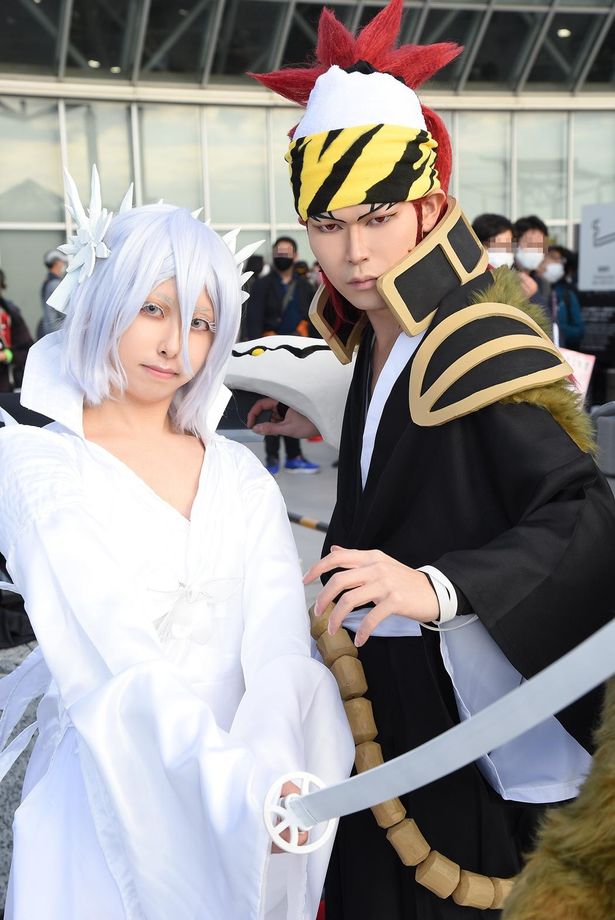 「BLEACH 千年血戦篇」朽木ルキア／ぽぽさん(写真左)、阿散井恋次／よっくんさん(写真右)