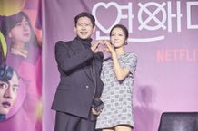 キム・オクビンとユ・テオ、息ぴったりのケミストリーを予感させるツーショット！