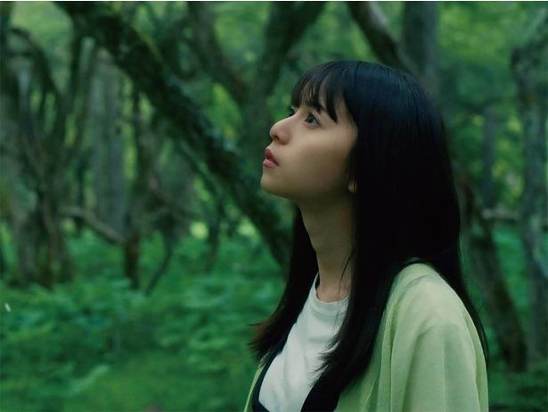 【写真を見る】齋藤飛鳥が主人公の元恋人役に！彼女の存在によって紐解かれる秘密とは…