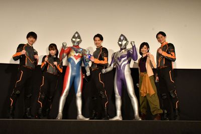 映画『ウルトラマンデッカー最終章 旅立ちの彼方へ…』公開初日舞台挨拶が開催