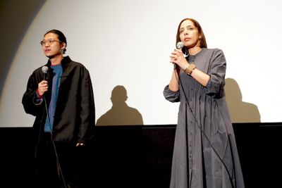 映画『日の丸～寺山修司４０年目の挑発～』公開記念舞台挨拶に登壇したフィフィと佐井大紀監督