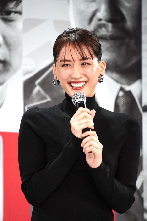 『リボルバー・リリー豪華キャストお披露目会見の様子