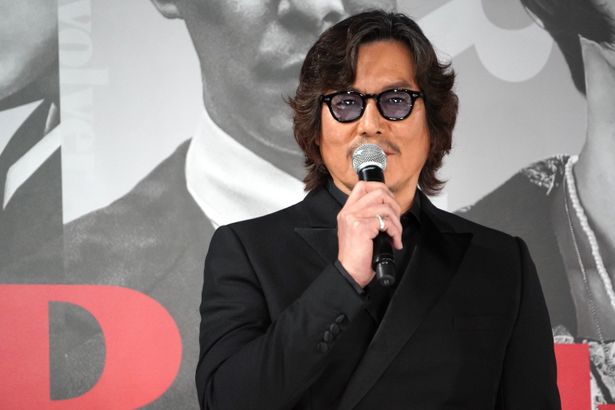 『リボルバー・リリー豪華キャストお披露目会見の様子