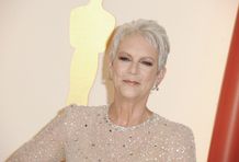 『エブエブ』ジェイミー・リー・カーティスが助演女優賞を受賞！