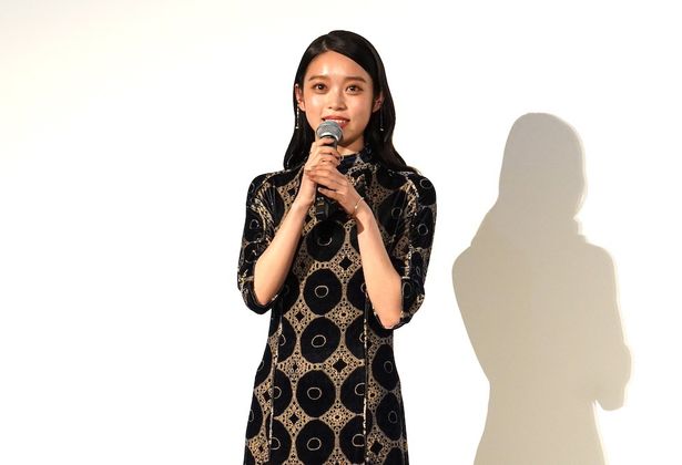 高石あかりは今田演じる美世をいじめるとういう役どころ