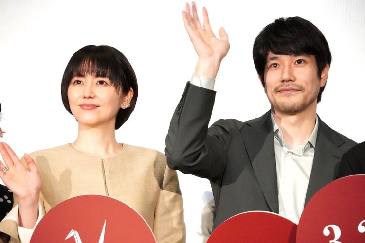 初共演の松山ケンイチ＆長澤まさみ、撮影中は「会話なし！」柄本明は「家族で松ケンファン」を公言